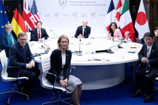 Στο… ρελαντί για αποφάσεις οι G7